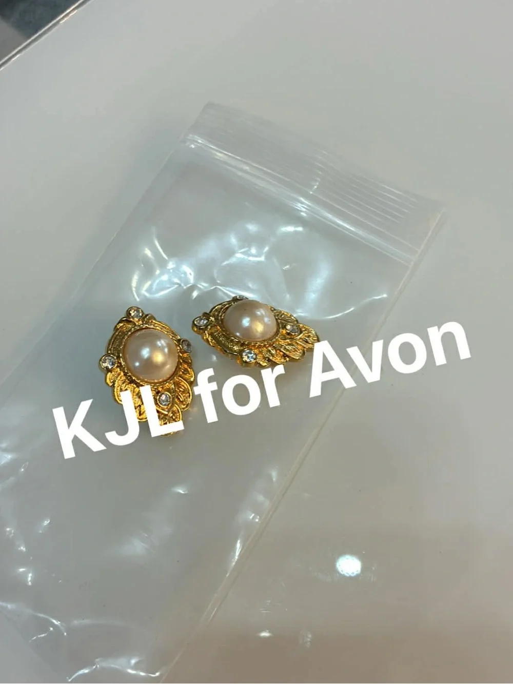 Kenneth Jay Lane for Avon Vintage faux pearl - Picture 7 of 7